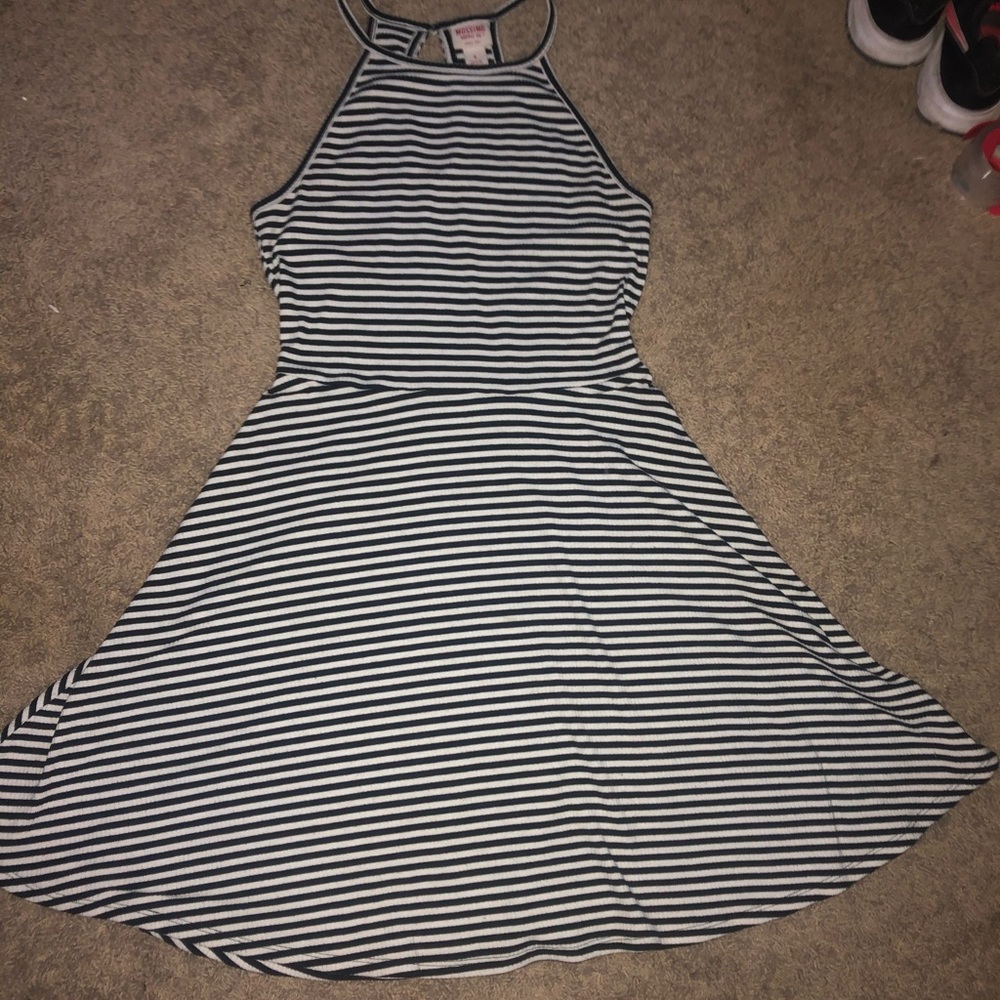Striped dress small